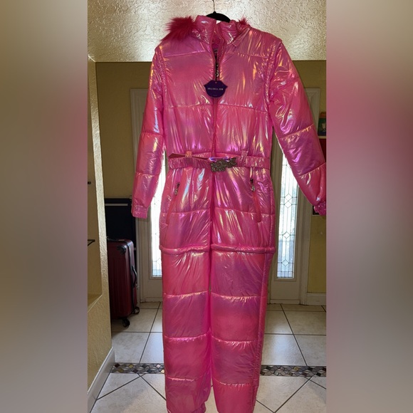 Bratz Dolls women’s XL pink snowsuit brand new - Picture 3 of 9